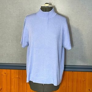 Studio Works short sleeve sweater size large.